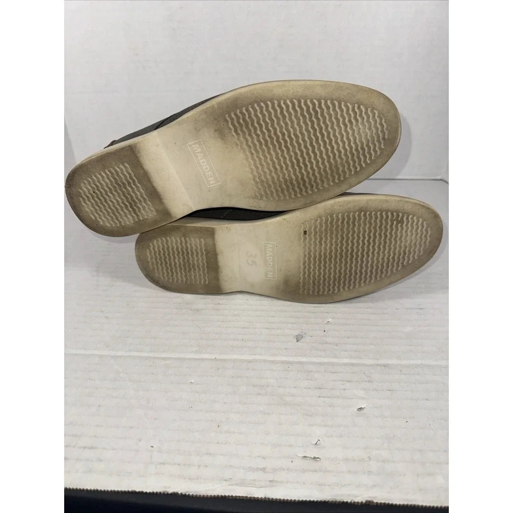 Steve Madden M-devlyn Chukka Boots Sz 8.5 Gray Faux Leather Lace-Up‎ Shoes